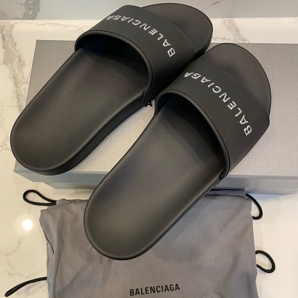 Balenciaga Women's Logo Pool Slides 8 B/38 EU - Picture 12 of 14